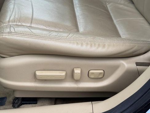 Used 2012 Honda Accord EX-L image 19