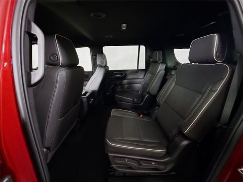 New 2026 GMC Yukon XL Elevation AWD/4WD image 18