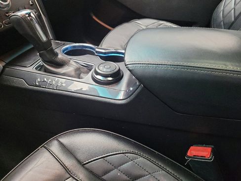 Used 2016 Ford Explorer Platinum AWD/4WD image 26
