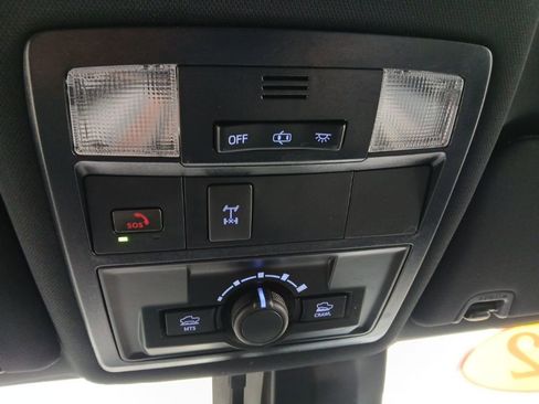 Certified 2022 Toyota Tacoma TRD Off-Road w/ Technology Package image 26