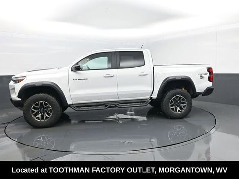 Used 2023 Chevrolet Colorado ZR2 AWD/4WD image 5