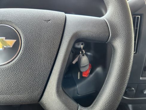 New 2025 Chevrolet Express 3500 w/ Power Convenience Package image 28