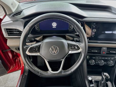 Used 2023 Volkswagen Taos SEL AWD/4WD image 16
