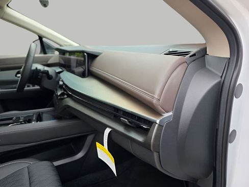 Used 2026 Nissan Murano Platinum w/ Cargo Package AWD/4WD image 13