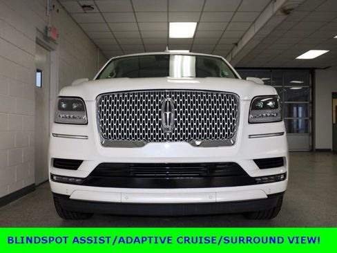 Used 2021 Lincoln Navigator L Reserve image 2