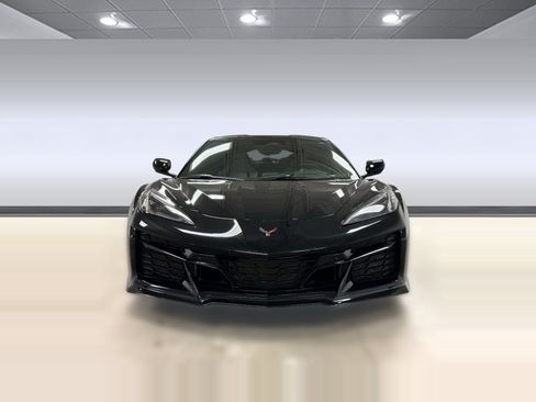 Used 2024 Chevrolet Corvette Z06 RWD image 4