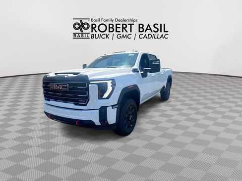 New 2026 GMC Sierra 2500 AT4 w/ AT4 Premium Plus Package AWD/4WD image 4