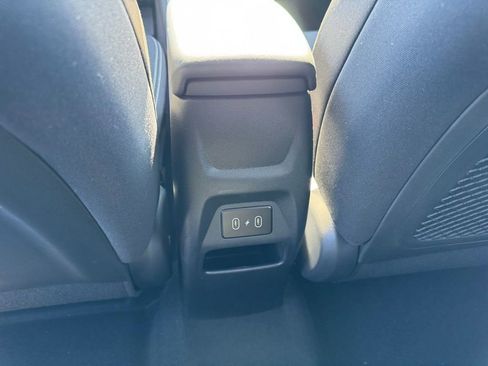 New 2026 Hyundai Venue SEL image 13