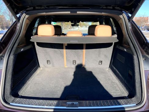 Used 2019 Porsche Cayenne image 33