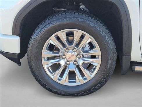 Used 2025 GMC Sierra 1500 Denali Ultimate image 25