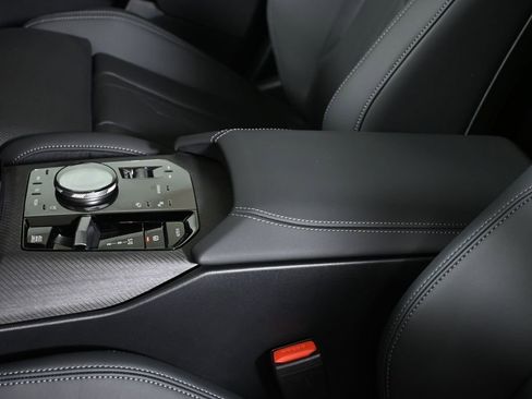 New 2026 BMW X3 xDrive30 w/ Premium Package image 25