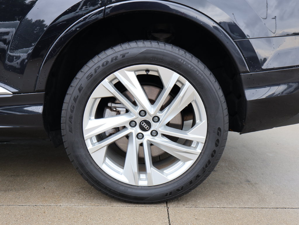 Used 2021 Audi Q7 3.0T Premium Plus w/ Executive Package AWD/4WD image 43