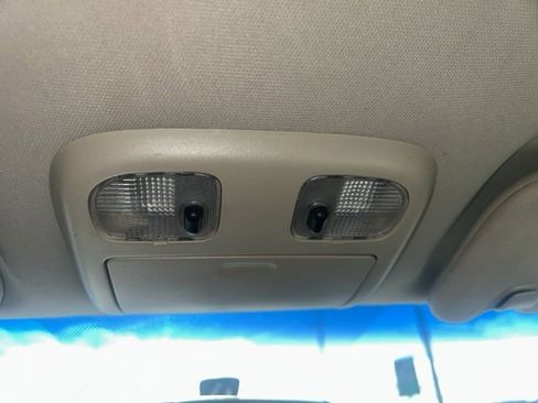 Used 2010 Ford Fusion SE image 24