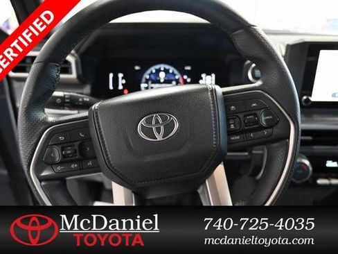 Certified 2025 Toyota 4Runner SR5 AWD/4WD image 21