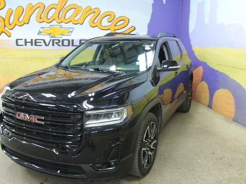 Used 2021 GMC Acadia SLT w/ Elevation Edition AWD/4WD image 4
