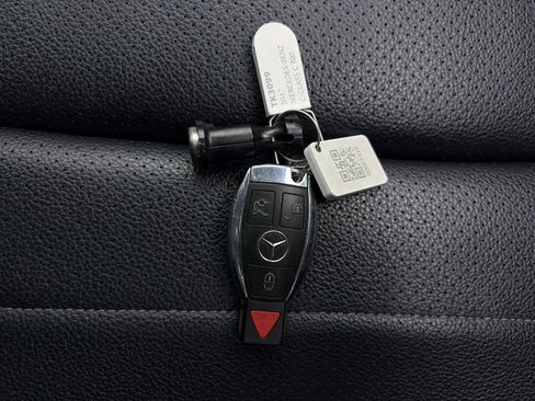 Used 2017 Mercedes-Benz C 300 4MATIC Coupe image 36