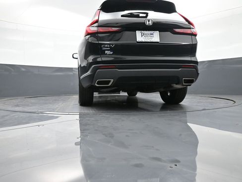 Certified 2025 Honda CR-V Sport image 30
