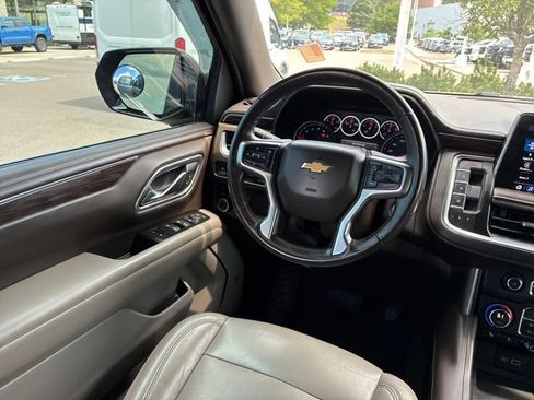 Used 2021 Chevrolet Tahoe LT AWD/4WD image 18