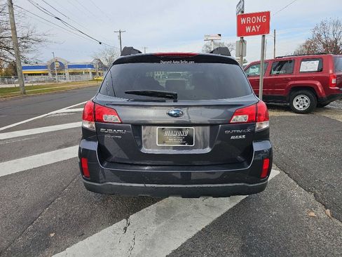 Used 2013 Subaru Outback 2.5i Premium w/ All-Weather Pkg image 6
