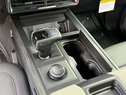 New 2026 GMC Hummer EV SUV image 11