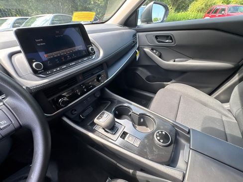Used 2026 Nissan Rogue S AWD/4WD image 22
