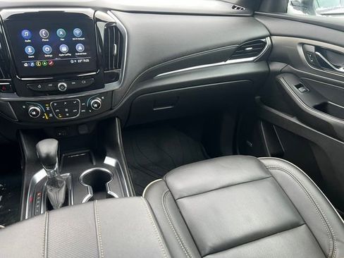 Certified 2023 Chevrolet Traverse Premier w/ Redline Edition image 37