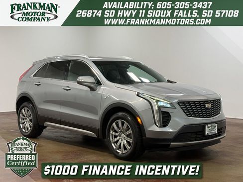 Used 2023 Cadillac XT4 Premium Luxury image 1