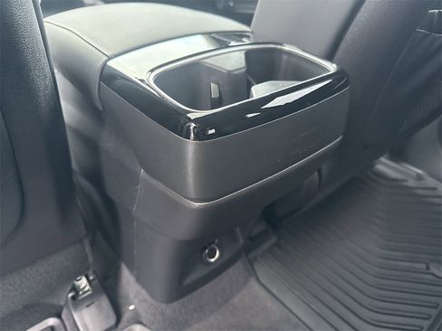 New 2025 Kia Telluride S image 29