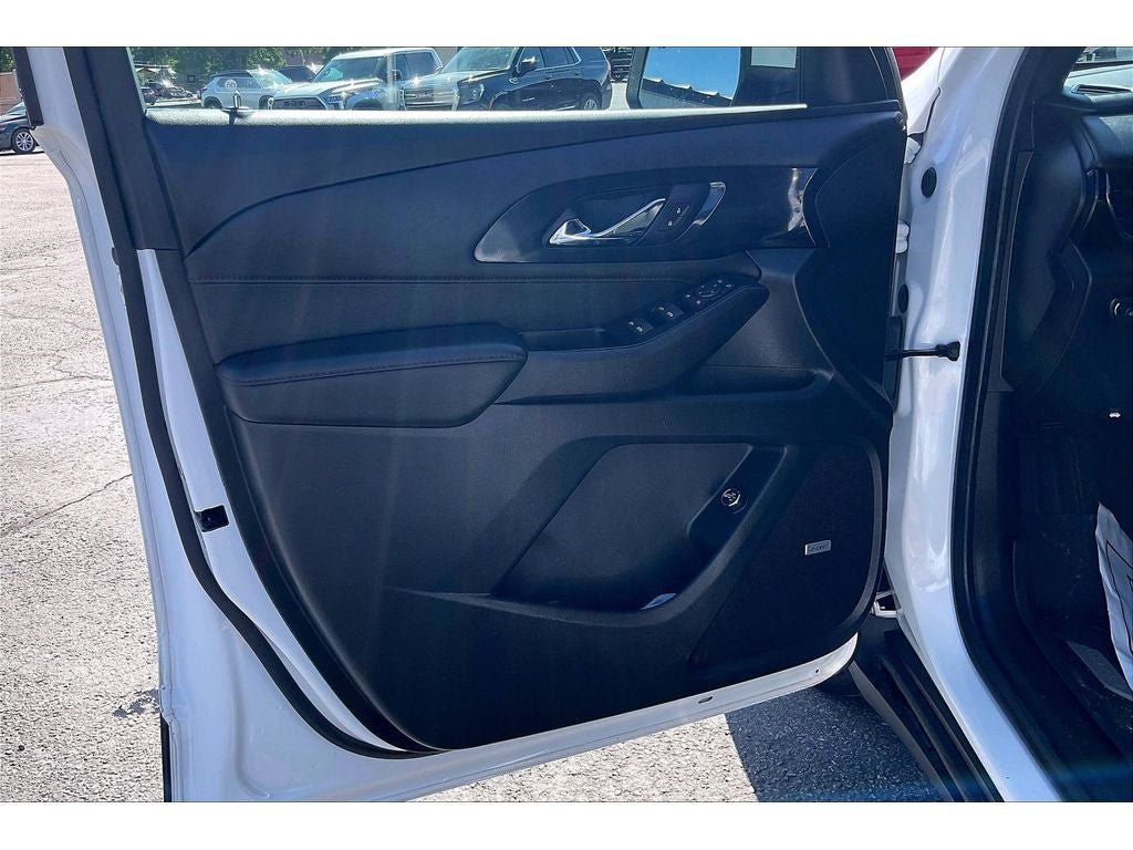 Used 2023 Chevrolet Traverse RS w/ LPO, Floor Liner Package AWD/4WD image 25