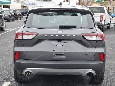 Certified 2022 Ford Escape S image 5