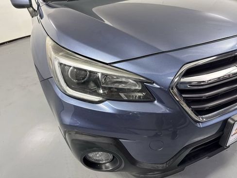 Used 2018 Subaru Outback 2.5i Premium AWD/4WD image 27