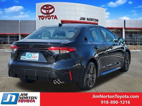 Used 2024 Toyota Corolla Sedan w/ SE Convenience Package image 6