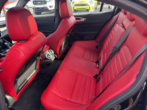 New 2025 Alfa Romeo Giulia AWD image 18