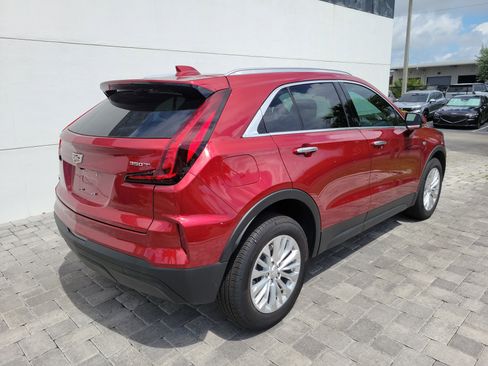 Used 2024 Cadillac XT4 Luxury FWD image 6