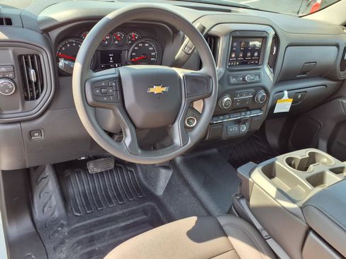 Used 2026 Chevrolet Silverado 1500 W/T w/ WT Value Package RWD image 3
