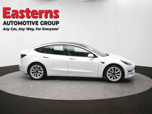 Used 2022 Tesla Model 3 Long Range AWD/4WD image 42