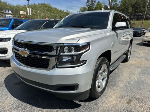 Used 2020 Chevrolet Tahoe LT AWD/4WD image 23