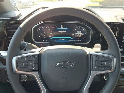 New 2026 Chevrolet Silverado 1500 RST w/ Z71 Off-Road Package AWD/4WD image 11