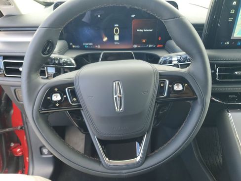 New 2025 Lincoln Aviator 2WD w/ Jet Appearance Package image 24