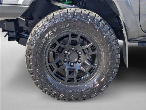 Used 2022 Toyota Tacoma TRD Sport image 27