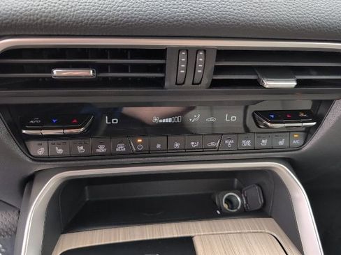 New 2026 MAZDA CX-90 Plug-In Hybrid w/Premium Sport image 25