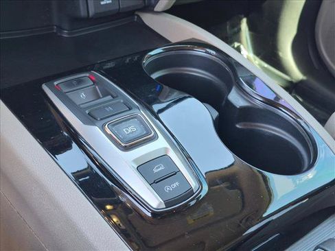 Used 2016 Honda Pilot Elite image 8