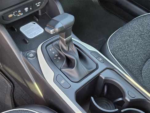 New 2025 Kia K4 GT-Line w/ GT-Line Sunroof Package image 17