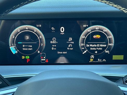 New 2026 Volkswagen Tiguan SE image 22