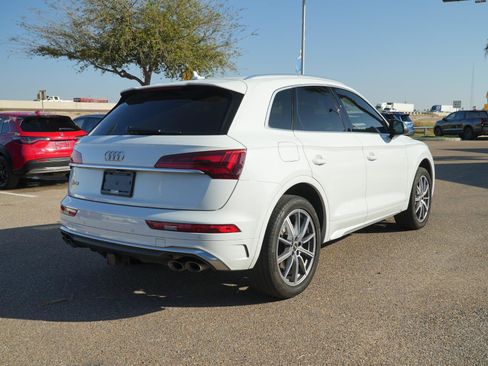 Used 2022 Audi SQ5 Premium w/ Convenience Package image 5
