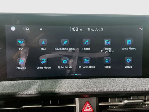 Used 2022 Kia EV6 Wind w/ Wind Technology Package AWD/4WD image 21