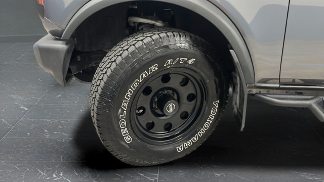Used 2022 Ford Bronco 2-Door AWD/4WD image 32