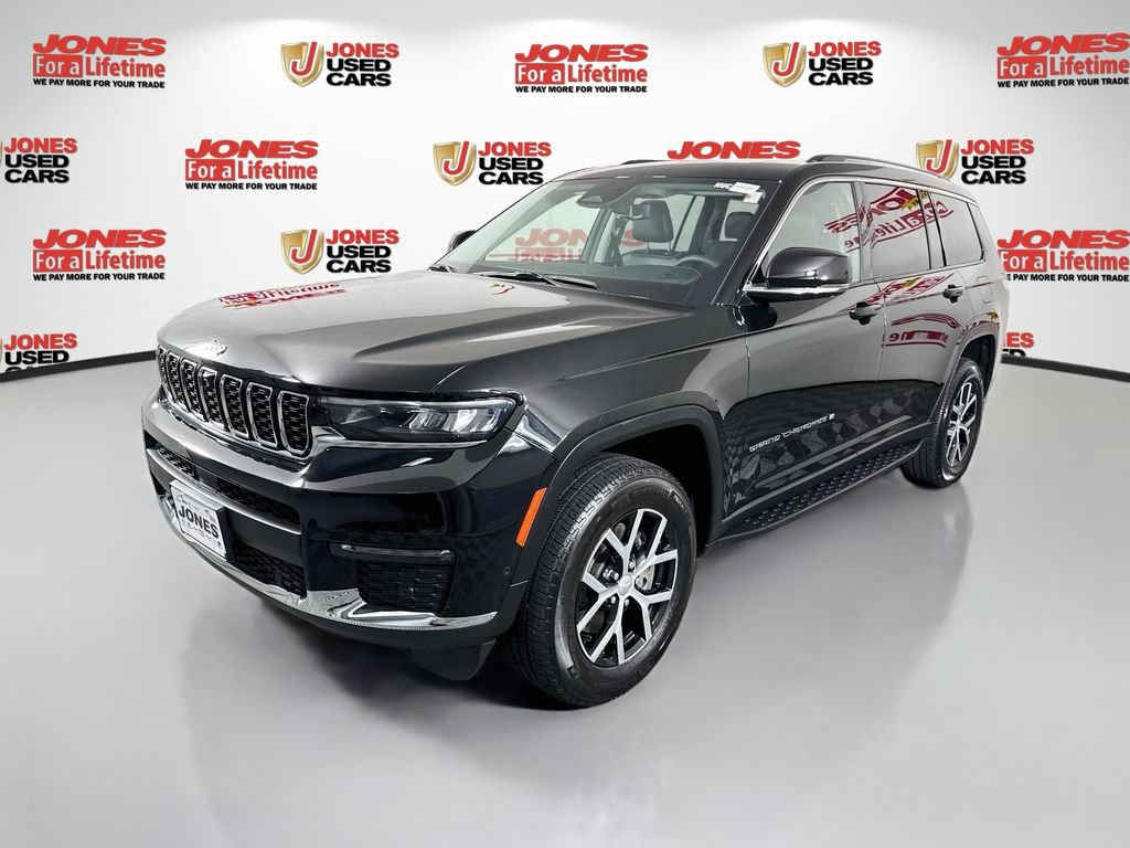 Used 2023 Jeep Grand Cherokee L Limited w/ Luxury Tech Group II AWD/4WD image 15