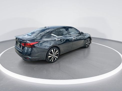 Used 2020 Nissan Altima 2.5 Platinum FWD image 8