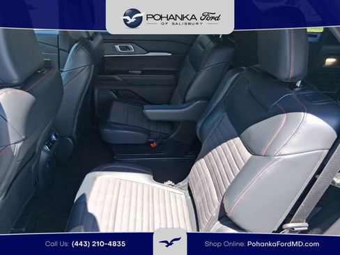 Used 2025 Ford Explorer ST-Line AWD/4WD image 9